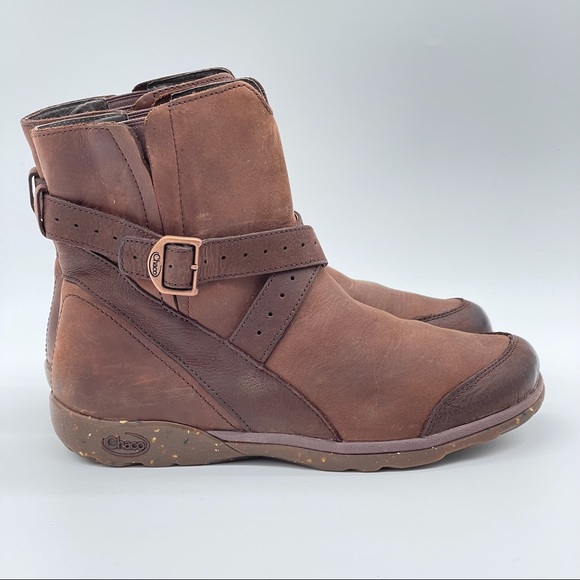 chaco skye boot